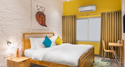 Bedzzz Varanasi by Leisure Hotels |1 Km from Dashashwamedh Ghat Room Type - Standard Rooms Bedzzz Varanasi by Leisure Hotels |1 Km from Dashashwamedh Ghat Room Type - Standard Rooms