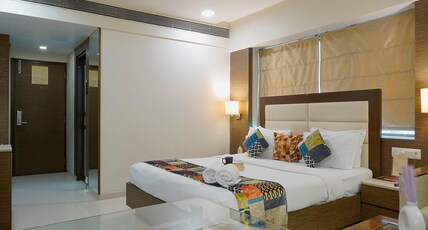 Hotel Le Grande Residency Room Type - Deluxe Room (Unmarried couples and locals are not allowed) Hotel Le Grande Residency Room Type - Deluxe Room (Unmarried couples and locals are not allowed)