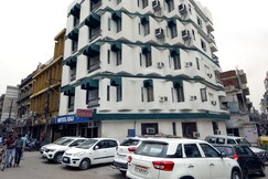 Hotel Raj