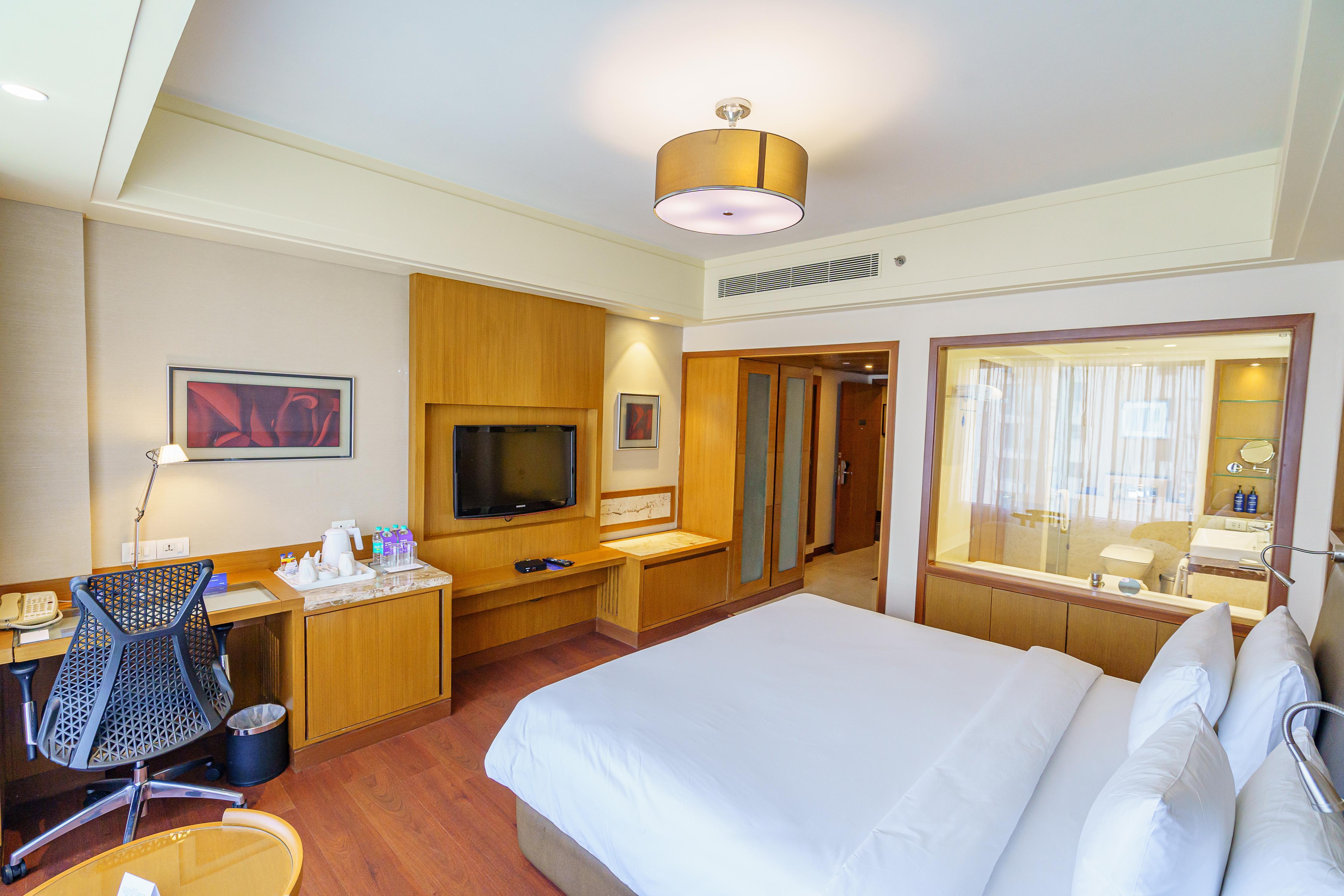 Radisson Blu Hotel Indore - Tap to explore photos
