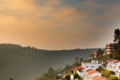 Country Club Valley Vista