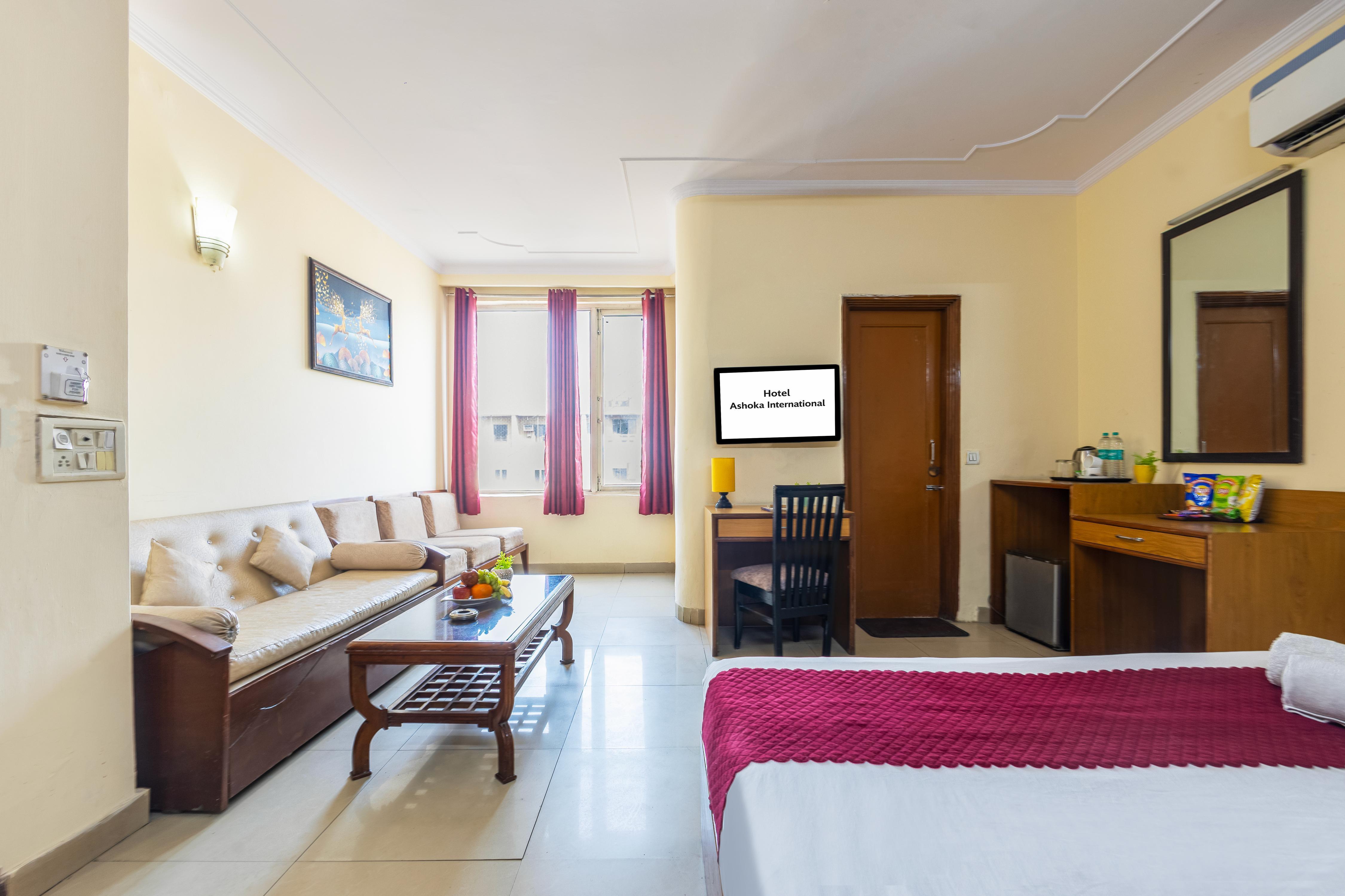 Hotel Ashoka International At Karol Bagh