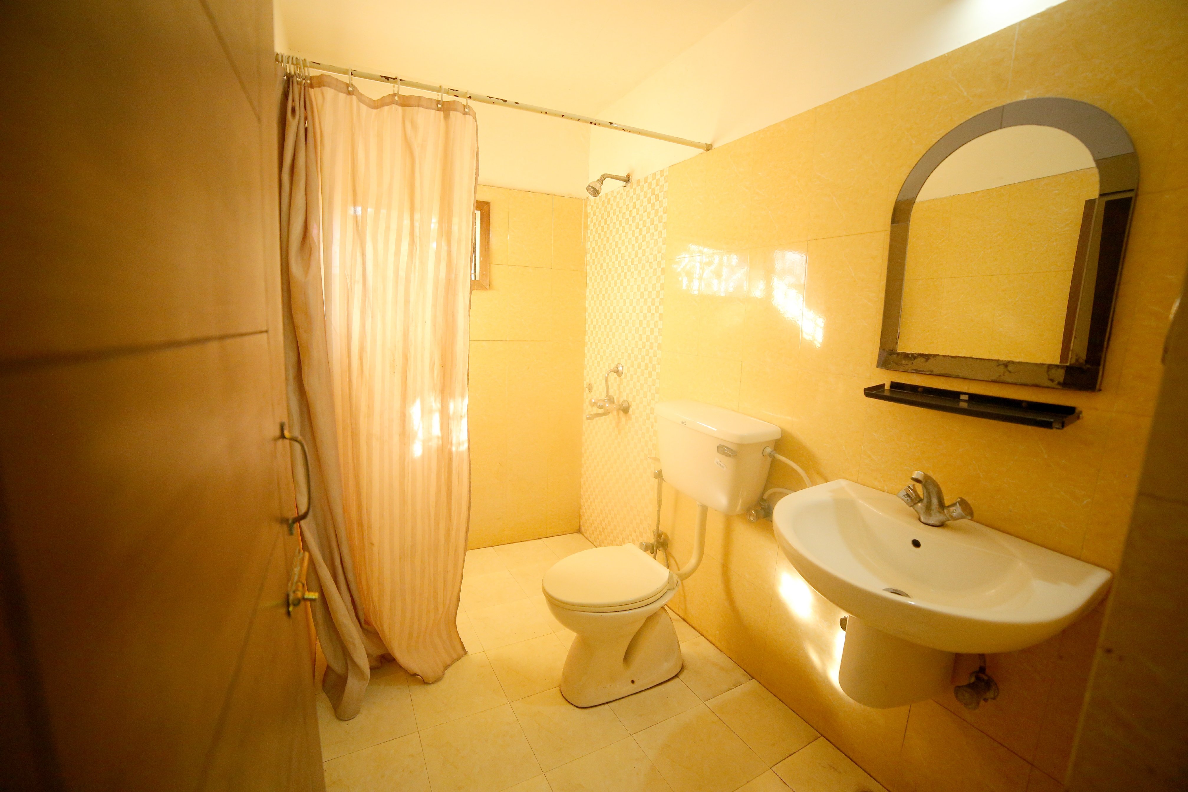 Hotel Sai President - Tap to explore photos