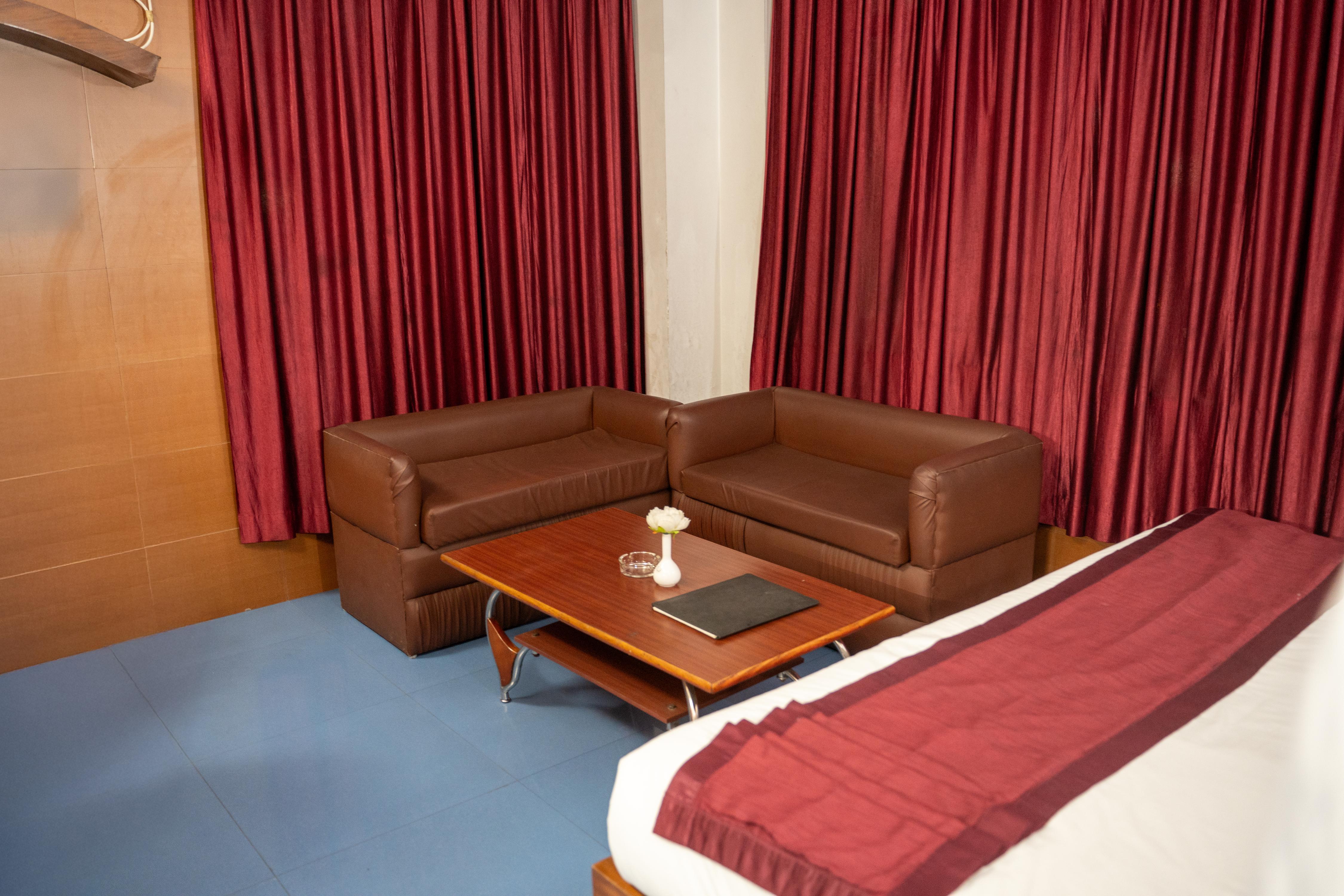 Hotel Monarch Aachal - Tap to explore photos