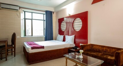 Hotel Monarch Aachal Room Type - Monarch Executive Room