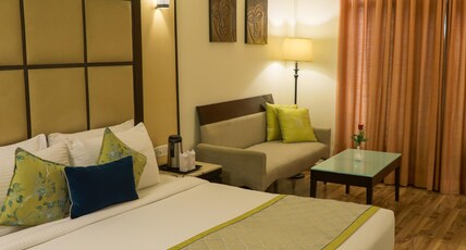 Hotel Maharaja Regency Room Type - Superior Room