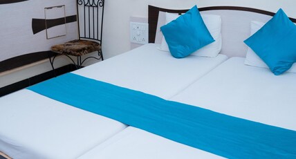 Saigal Guest House Room Type - AC  Standard Room