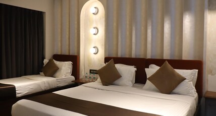 Hotel White Pearl - Colaba Room Type - Super Deluxe Triple Room