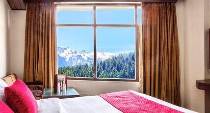 Hotel Greenfields Room Type - Deluxe Room