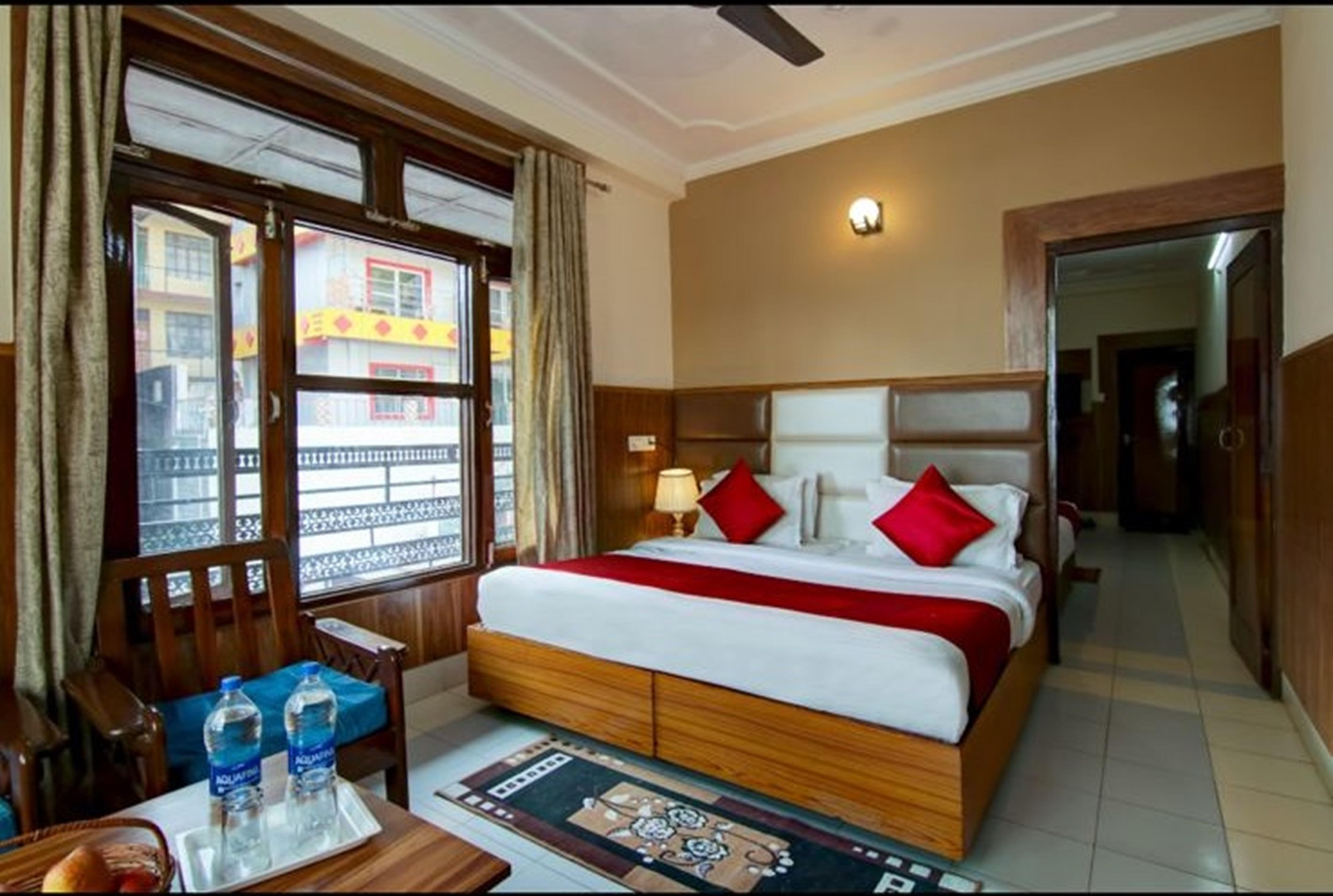 Hotel Varuni Mcleodganj Room Type - Family Room with Terrace