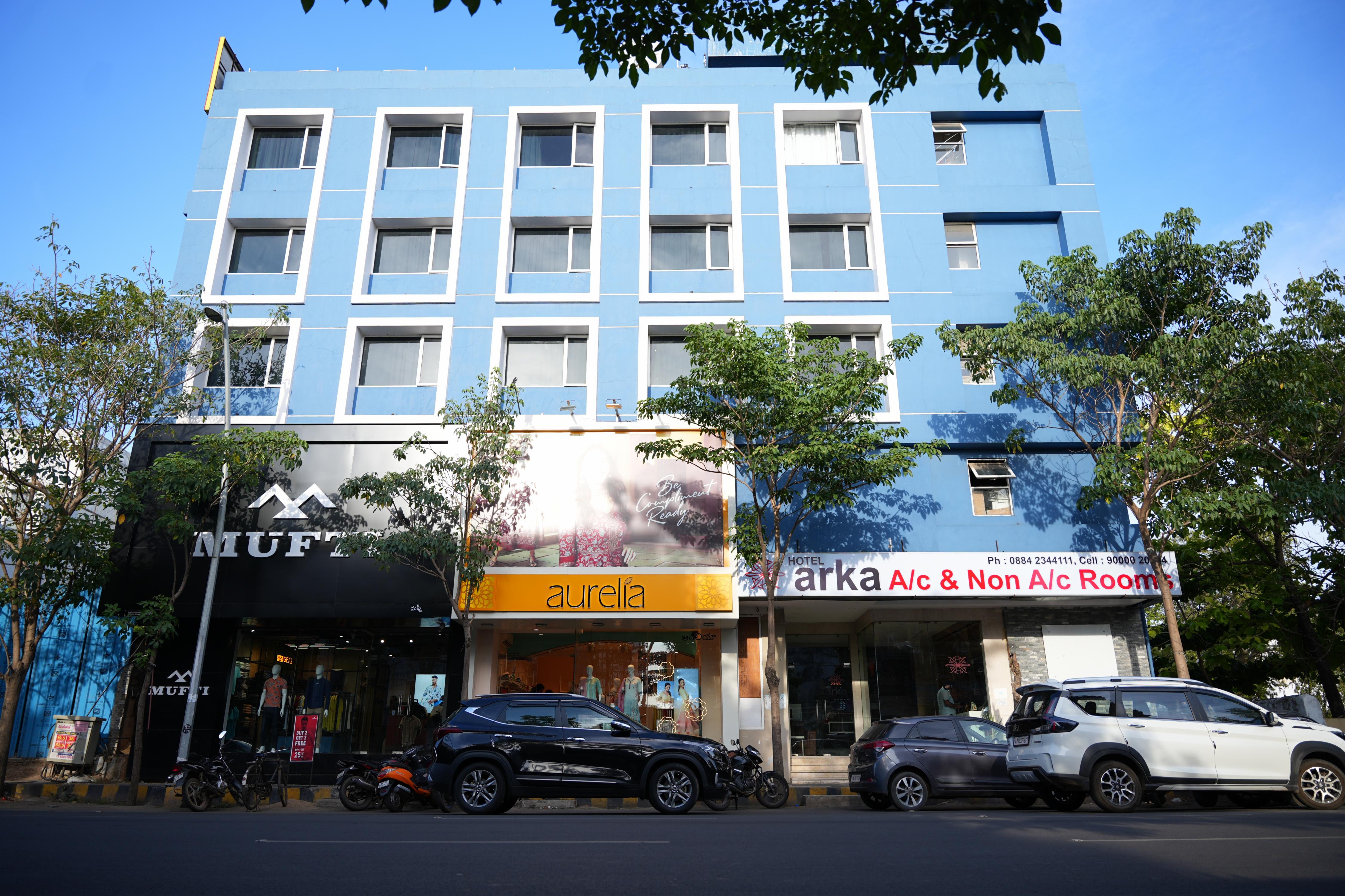 Arka Hotel - Tap to explore photos
