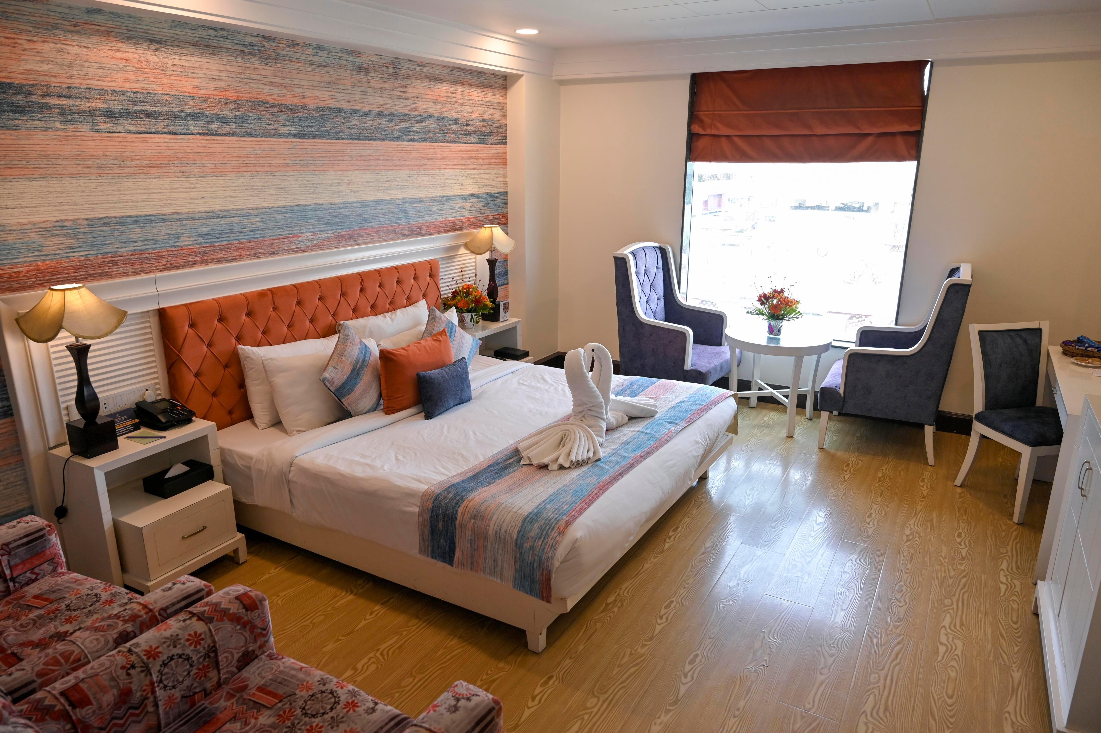 Gargee Grand Room Type - Club Suite