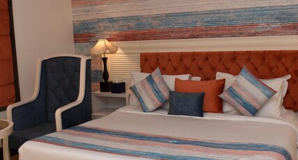 Gargee Grand Room Type - Premium Deluxe Room