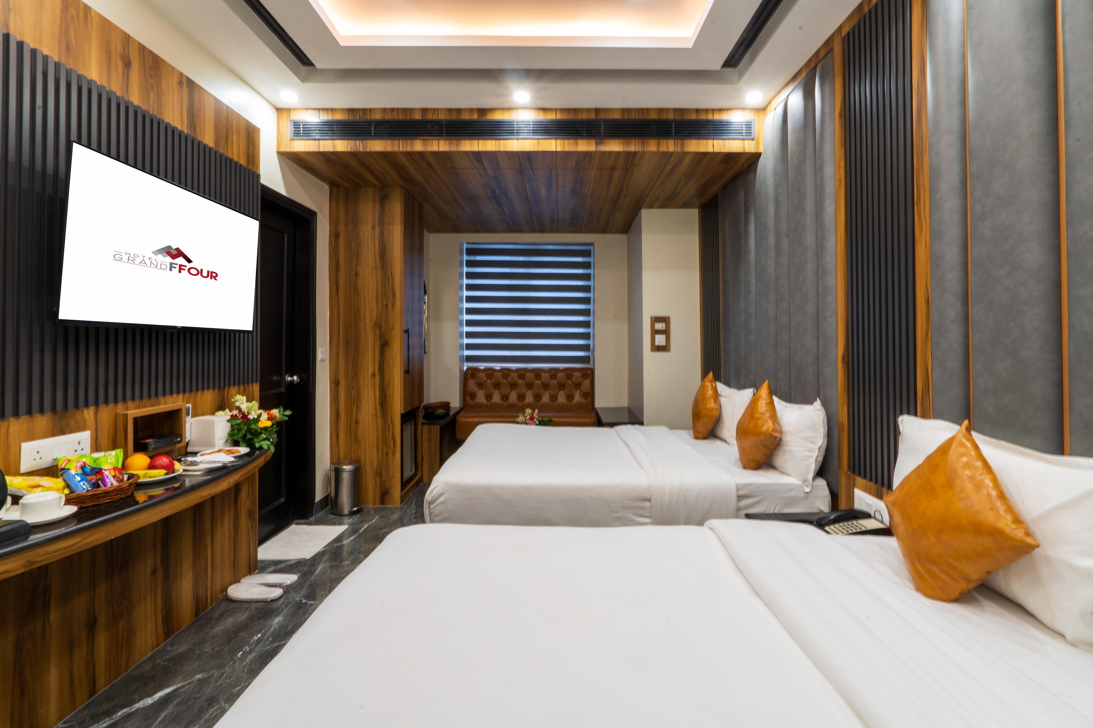 Grand FFOUR near Nehru Place Room Type - Family Suite
