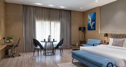 Goldfinch Retreat Room Type - Gold Club Room