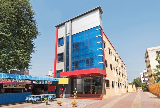 Hotel Sai Laxmi