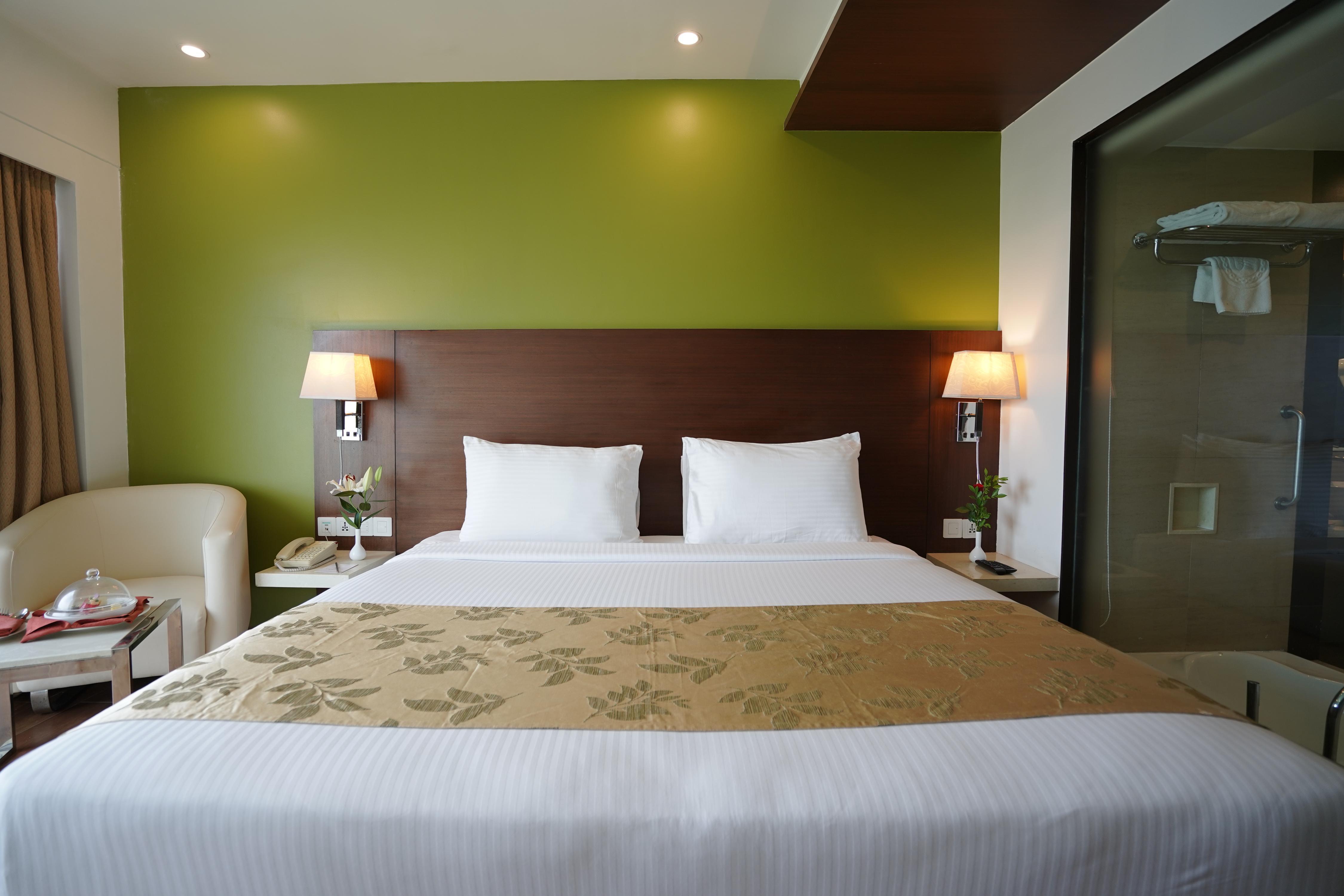 Ramee Grand Hotel and Spa - Tap to explore photos
