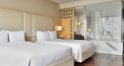 JW Marriott Chandigarh Room Type - Executive Club Twin with Bathtub