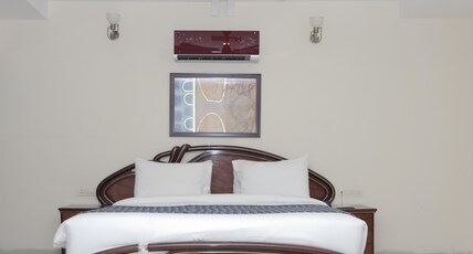 VITS Select Bharuch Room Type - Suite
