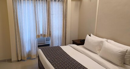 VITS Select Bharuch Room Type - Deluxe Room