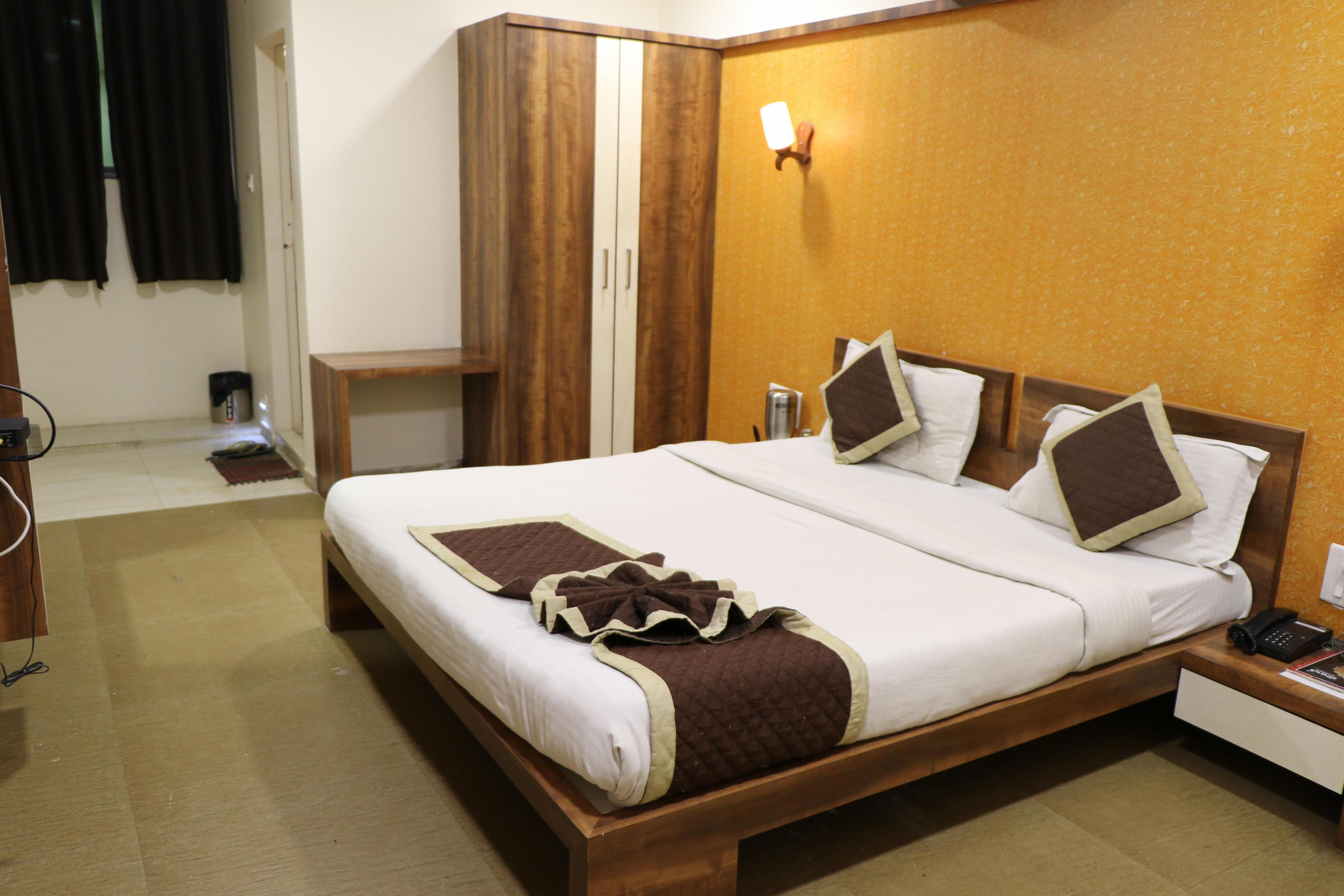 Hotel Platinum Junagadh - Tap to explore photos