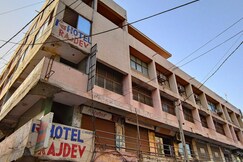 Hotel Rajdev