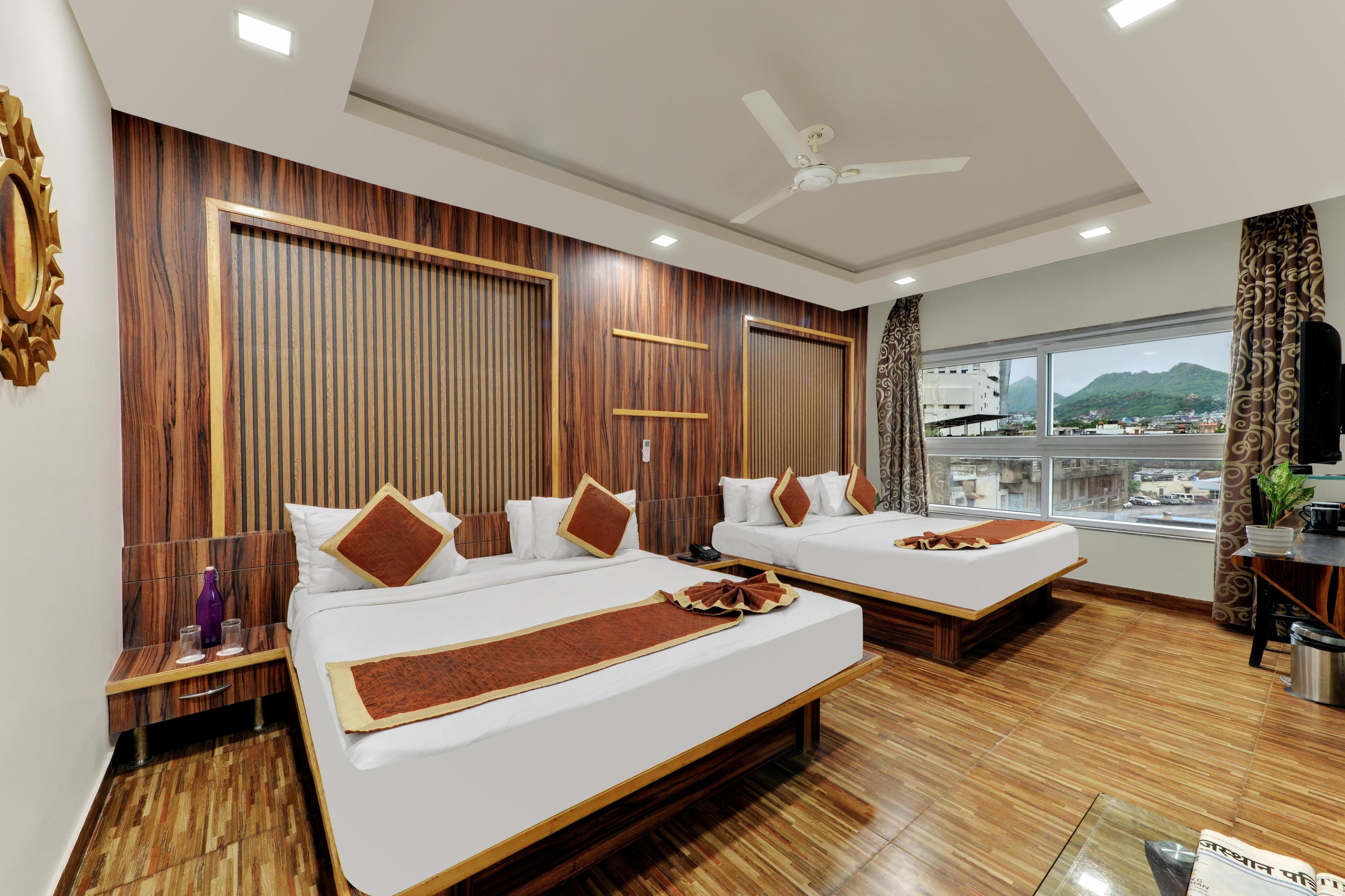 The Royal Melange Beacon Room Type - Family Suite