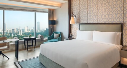 The St. Regis Mumbai Room Type - Mumbai View, Guest Room, 1 King