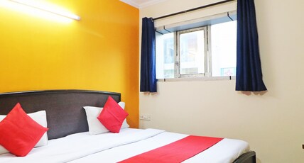 Westend Holiday Home Near Nizamuddin Railway Station Room Type - Standard Room Westend Holiday Home Near Nizamuddin Railway Station Room Type - Standard Room