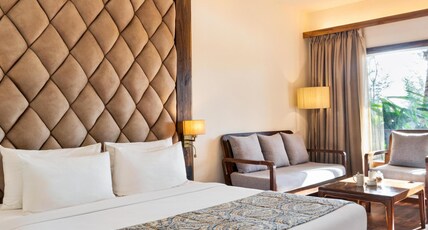 Riva Beach Resort Room Type - Premium River View with Bathtub & Balcony