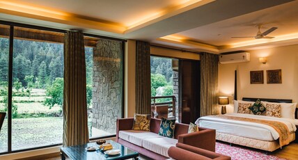 Heevan Villas Sonamarg - River Front Luxury Room Type - Luxury Suite with Balcony ( Mountain View ) Heevan Villas Sonamarg - River Front Luxury Room Type - Luxury Suite with Balcony ( Mountain View )
