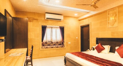 Hotel Sky Plaza Room Type - Heritage Room in Traditional Look