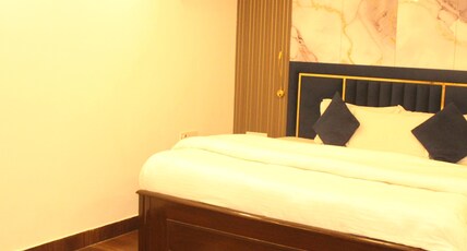 Hotel Shyama International Room Type - Suite Room
