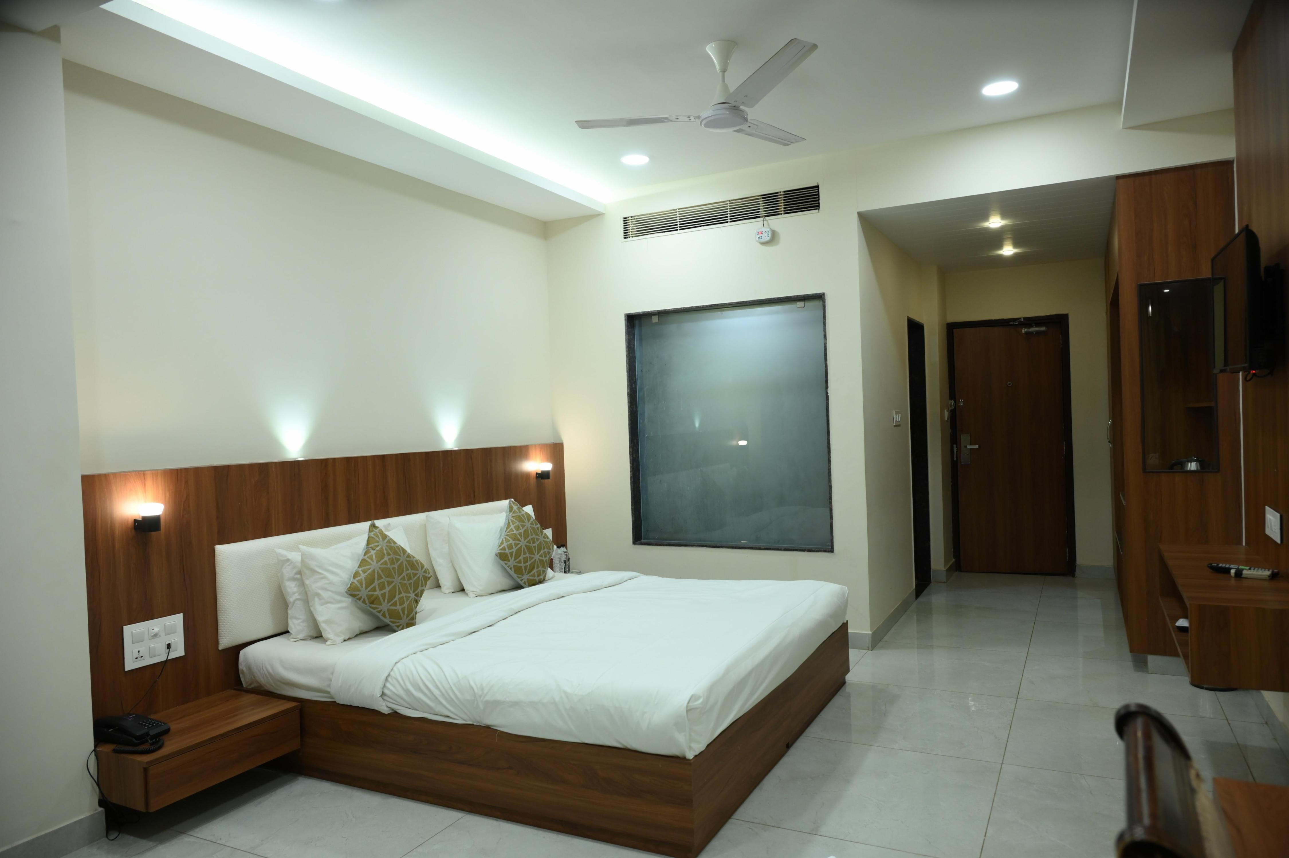 Hotel Seven sky Clarks Exotica - Tap to explore photos