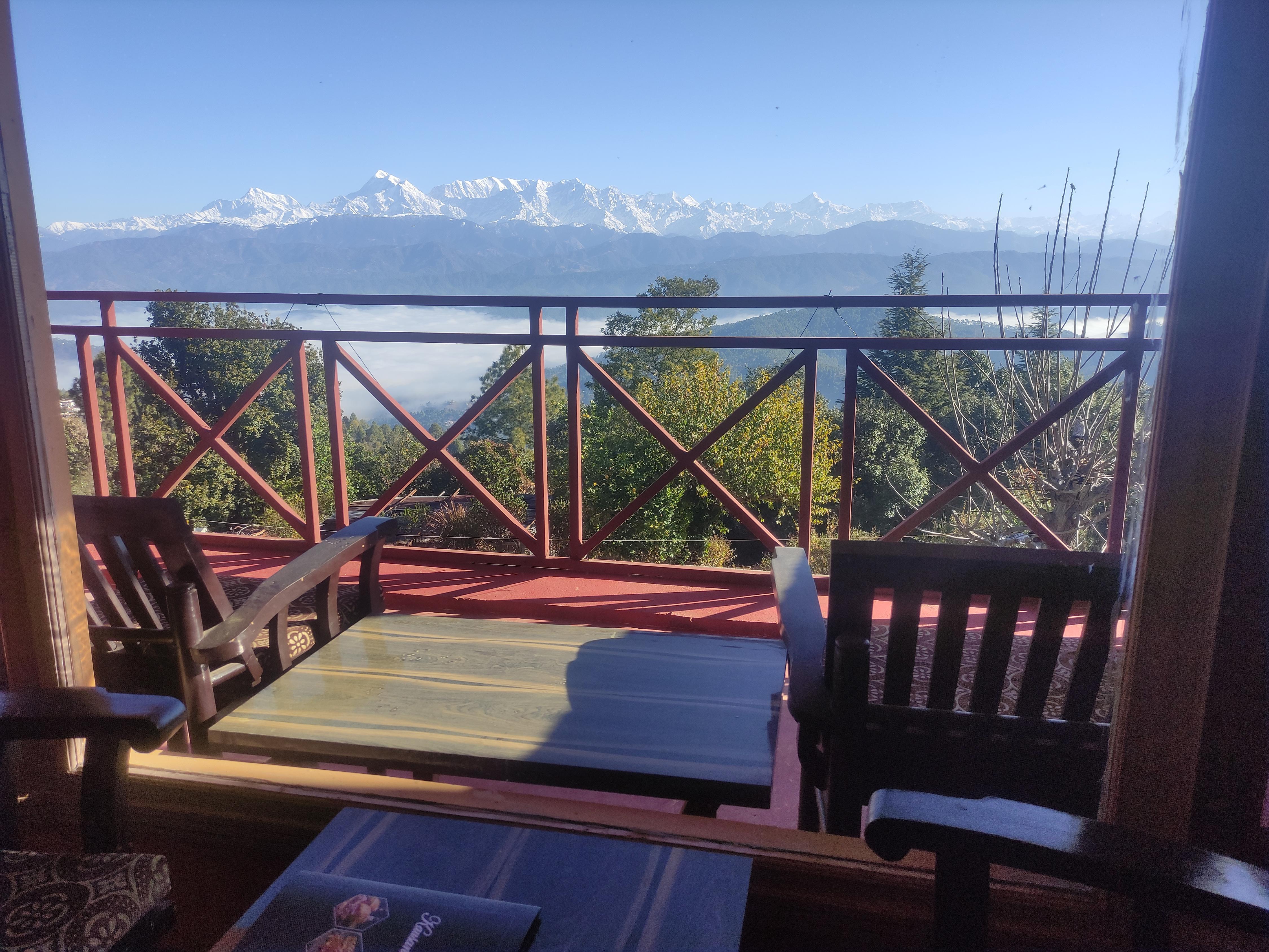 Kausani Best Inn - Tap to explore photos