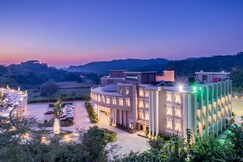 Golden Tulip Panchkula