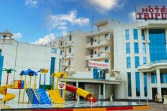 Triputi Hotel and Restaurent