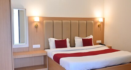 Hotel Panchvati | Rajpur road Room Type - AC Deluxe Room