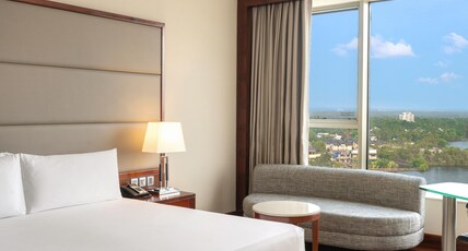 Crowne Plaza Kochi Room Type - Standard Room