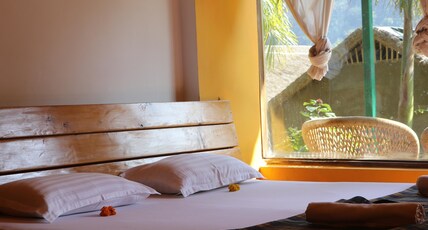 High Bank Himalayan Retreat Room Type - Economy Cottage with Obstructed Mountain View