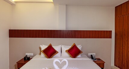 Sathyam Oasis Room Type - premium Room