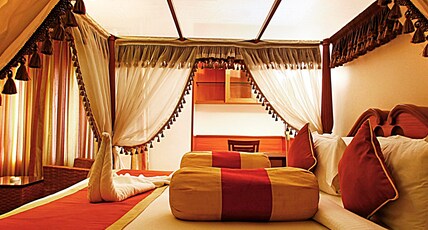 Cenneys Gateway - Pride of Salem Room Type - Presidential Suite