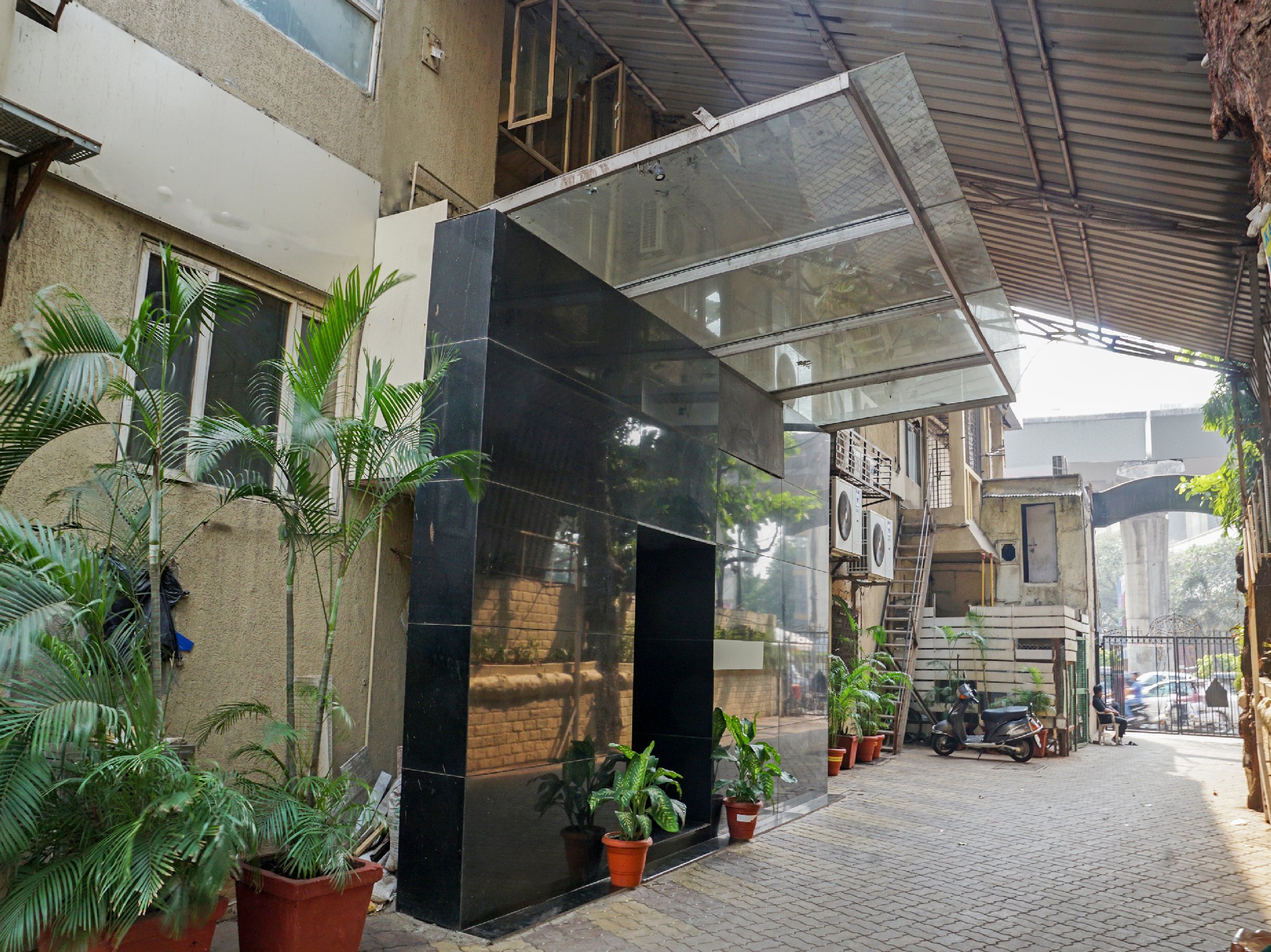 Main gallery