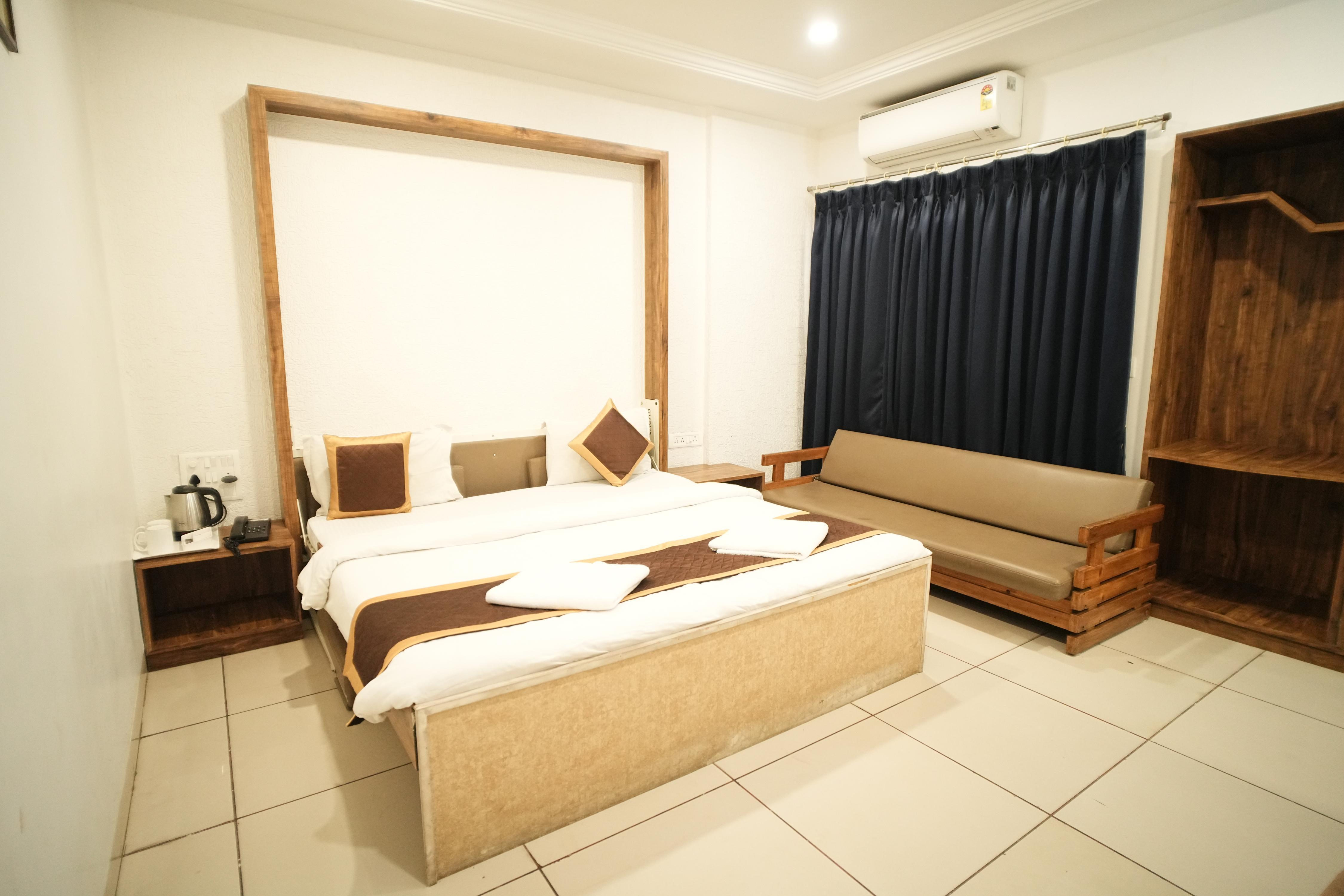 Hotel Kartiki Room Type - Superior AC Room