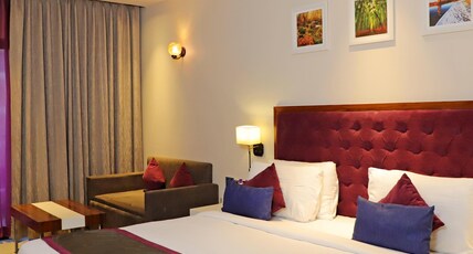 Golden Tulip Goa Candolim Room Type - Deluxe Pool View Room with Balcony