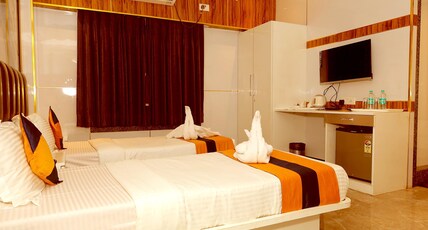 Hotel NS International Room Type - EXECUTIVE TWIN/DOUBLE ROOM