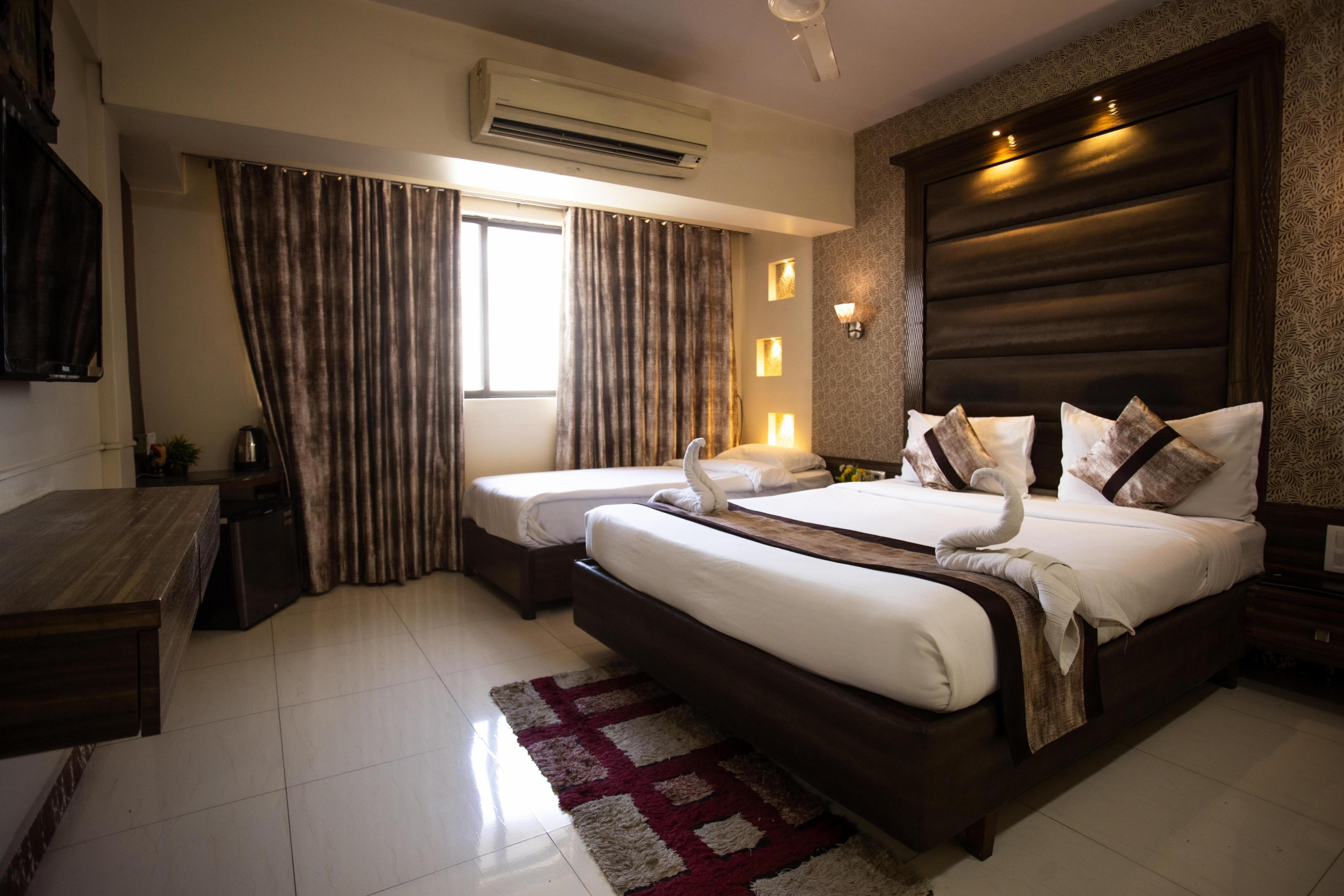 Hotel Red Wing Castle Room Type - Luxury Room