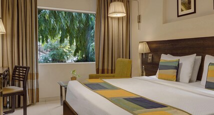The Fern Residency Vadodara Series by Marriott Room Type - Winter Green, Guest room, 1 King, City view