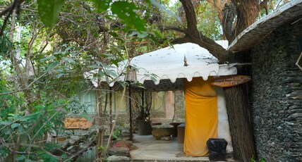 Lohagarh Fort Resort Room Type - Luxury Tent with Jacuzzi
