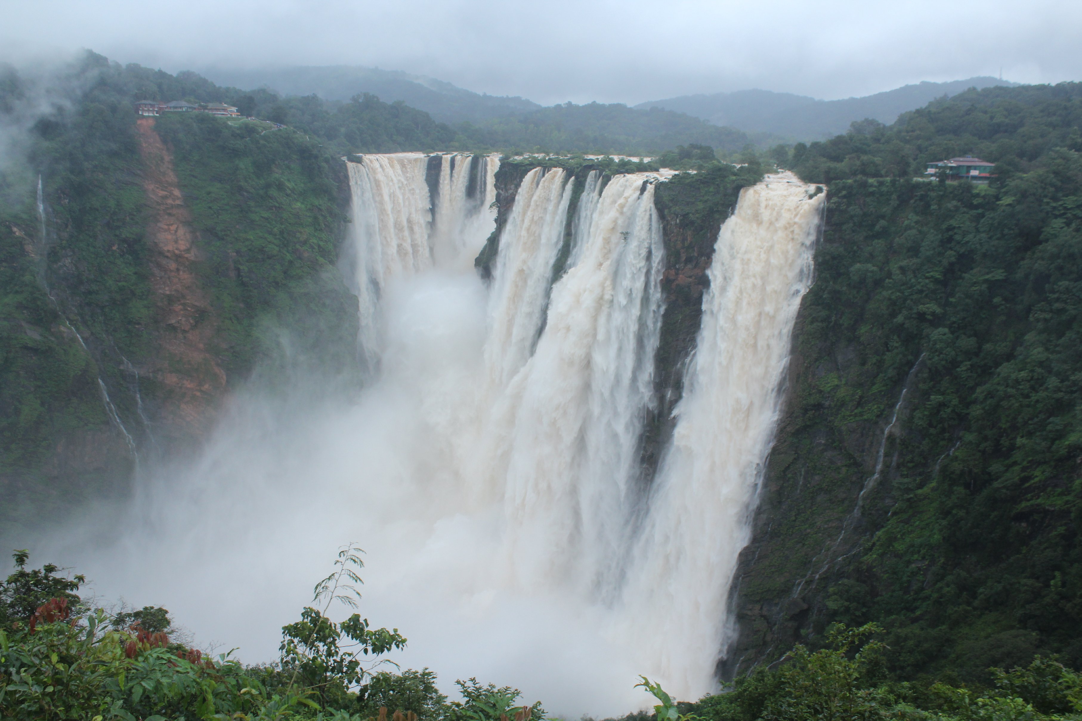 KSTDC Hotel Mayura Gerusoppa Jogfalls - Tap to explore photos